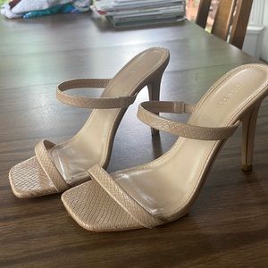 Nude faux croc straps heels. Size 7
